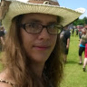 Meet your Posher, Bobbie